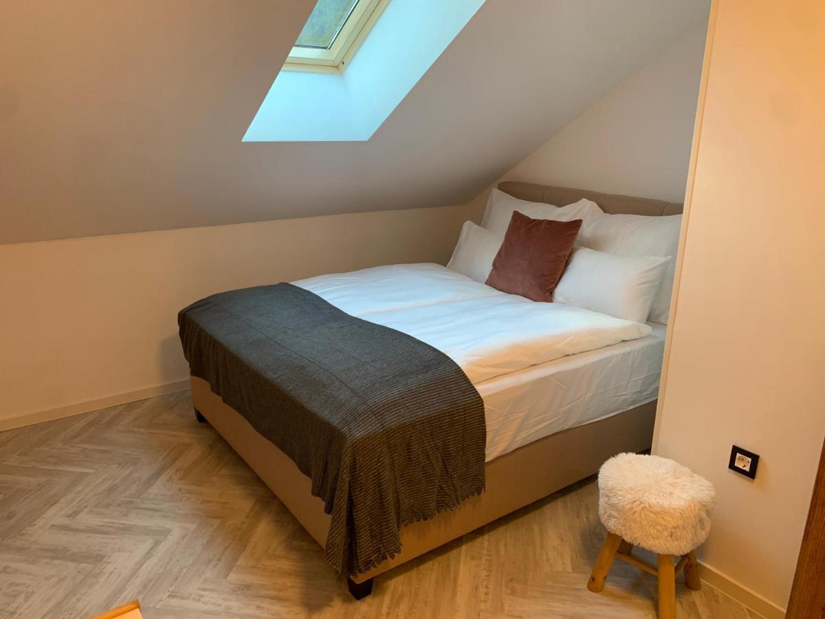 Pine Tree Holiday House Gozd Martuljek Εξωτερικό φωτογραφία